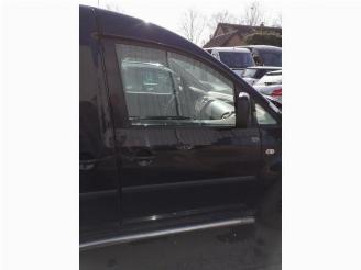 Volkswagen Caddy Caddy III (2KA,2KH,2CA,2CH), Van, 2004 / 2015 1.6 TDI 16V picture 29