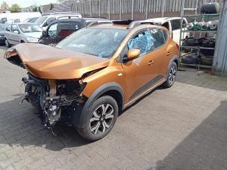 Démontage voiture Dacia Sandero Sandero III, Hatchback, 2021 1.0 TCe 90 12V 2021