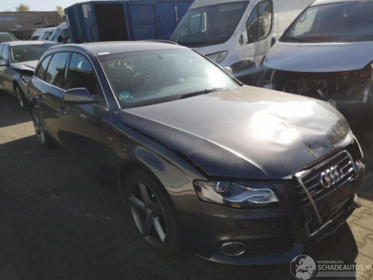 Audi A4 A4 (B8), Sedan, 2007 / 2015 2.0 TDI 16V