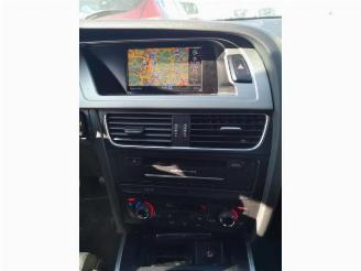 Audi A4 A4 (B8), Sedan, 2007 / 2015 2.0 TDI 16V picture 14