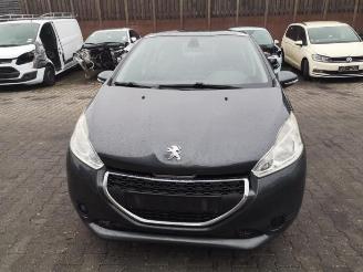 Uttjänta bilar auto Peugeot 208 208 I (CA/CC/CK/CL), Hatchback, 2012 / 2019 1.2 Vti 12V PureTech 82 2014/8