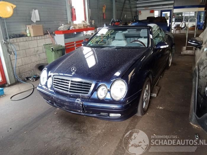 Mercedes CLK CLK (R208), Cabrio, 1997 / 2002 3.2 320 V6 18V
