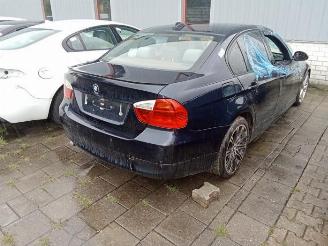 BMW 3-serie 3 serie (E90), Sedan, 2005 / 2011 320d 16V picture 4