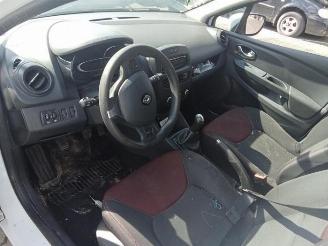 Renault Clio Clio IV Estate/Grandtour (7R), Combi 5-drs, 2012 / 2021 1.2 16V picture 8