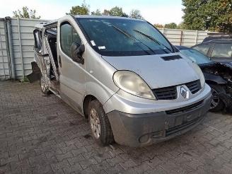 Vrakbiler auto Renault Trafic Trafic New (JL), Bus, 2001 / 2015 2.0 dCi 16V 90 2009/7