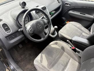 Opel Agila 1.2 edition picture 8