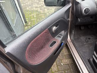Nissan Note 1.6 life picture 8