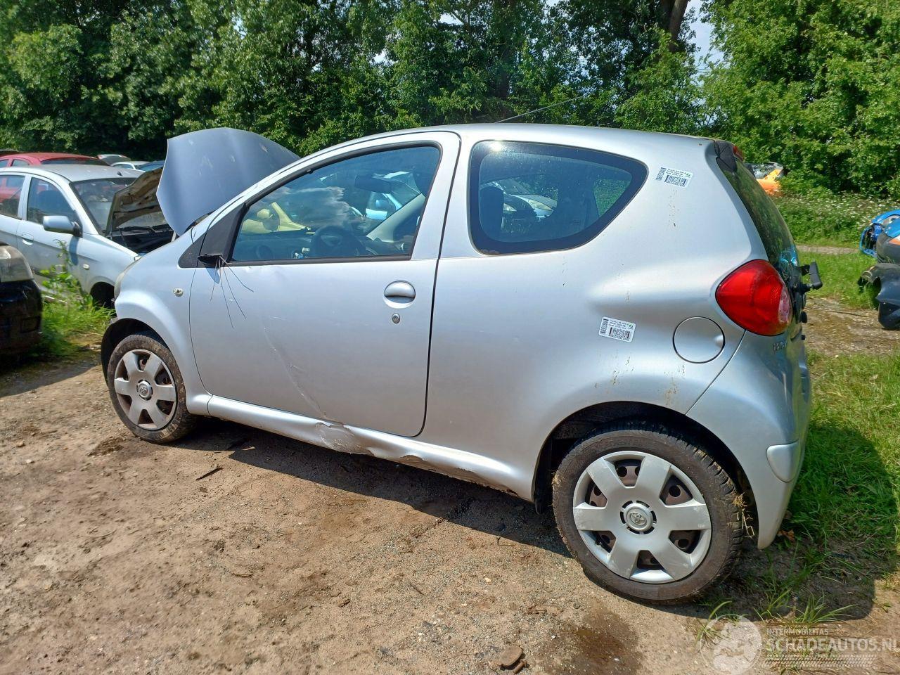 Toyota Aygo 1.0 12V