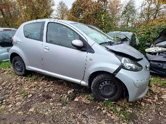 Vrakbiler auto Toyota Aygo 1.0 12V 2005/12