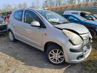 Salvage car Nissan Pixo 1.0 Look 2010/4