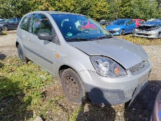 Uttjänta bilar auto Ford Fiesta 1.3-8V Cool & Sound 2007/7