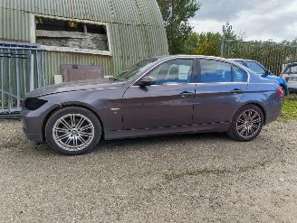 Uttjänta bilar auto BMW 3-serie 325i Dynamic Executive 2005/5