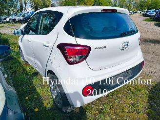 Voiture accidenté Hyundai I-10 1.0 Comfort 2019/1
