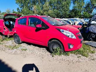 uszkodzony samochody osobowe Chevrolet Spark Chevrolet Spark 1.0 16V LS Bi-Fuel 2010/1