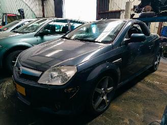 Auto incidentate Opel Tigra Opel Tigra TwinTop 1.4-16V Linea Rosso 2006/1