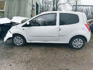 demontáž osobní automobily Renault Twingo 1.2 16V Collection 2013/1