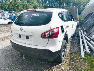 demontáž osobní automobily Nissan Qashqai 1.6 Visia 2013/1