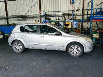 Sloopauto Opel Astra 1.6 Cosmo 2008/6