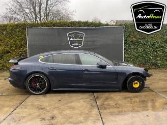 disassembly passenger cars Porsche Panamera Panamera (971G), Liftback, 2016 / 2023 4.0 V8 32V Turbo 2017/9