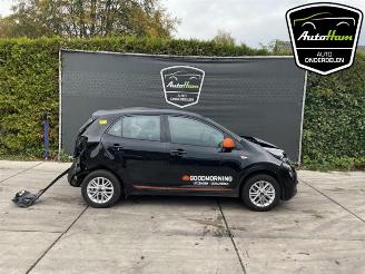 Vrakbiler auto Kia Picanto Picanto (JA), Hatchback, 2017 1.0 DPi 12V 2024/4
