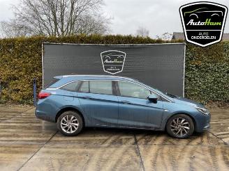 Vrakbiler auto Opel Astra Astra K Sports Tourer, Combi, 2015 / 2022 1.4 Turbo 16V 2017/2