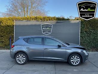 Vrakbiler auto Seat Leon Leon (5FB), Hatchback 5-drs, 2012 / 2020 1.0 TSI 12V 2017/8