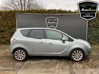 Coche siniestrado Opel Meriva Meriva, MPV, 2010 / 2017 1.4 Turbo 16V ecoFLEX 2013/2