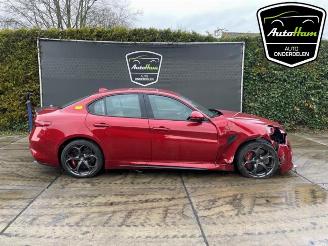 rozbiórka samochody osobowe Alfa Romeo Giulia Giulia (952), Sedan, 2015 2.9 Bi-Turbo V6 24V Quadrifoglio Verde 2017/2