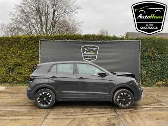 Vrakbiler auto Volkswagen T-Cross T-Cross, SUV, 2018 1.0 TSI 95 12V 2020/12