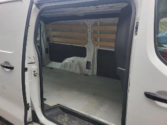 Opel Vivaro 2.0 CDTI 122 Bestel  Diesel 1.997cc 90kW (122pk) FWD 2019-03  D20DTL; DW10FE picture 8