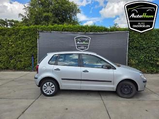 Salvage car Volkswagen Polo Polo IV (9N1/2/3), Hatchback, 2001 / 2012 1.2 12V 2007/1