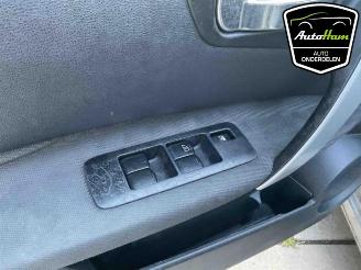 Nissan Qashqai Qashqai (J10), SUV, 2007 / 2014 1.6 16V picture 16