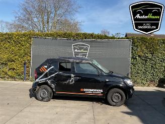 Auto da rottamare Suzuki Ignis Ignis (MF), Hatchback 5-drs, 2016 1.2 Dual Jet 16V Smart Hybrid 2023/4