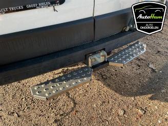 Renault Master Master III (MA/MB/MC/MD/MH/MF/MG/MH), Van, 2010 2.3 dCi 135 16V FWD picture 9