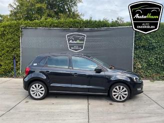 Coche siniestrado Volkswagen Polo Polo V (6R), Hatchback, 2009 / 2017 1.2 12V BlueMotion Technology 2012/2