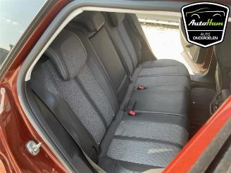 Peugeot 3008 3008 II (M4/MC/MJ/MR), MPV, 2016 1.2 12V e-THP PureTech 130 picture 25