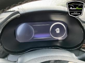 Kia Cee d Ceed (CDB5/CDBB), Hatchback 5-drs, 2018 1.5 T-GDI 16V picture 17