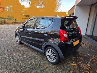 Suzuki Alto 1.0 12V Hatchback 4Dr Benzine 996cc 50kW (68pk) FWD 2009-01 (GFC31S) K10B picture 4