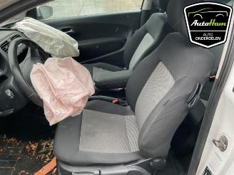 Volkswagen Polo Polo V (6R), Hatchback, 2009 / 2017 1.2 TDI 12V BlueMotion picture 12