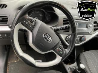 Kia Picanto Picanto (TA), Hatchback, 2011 / 2017 1.0 12V picture 17
