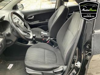 Kia Picanto Picanto (TA), Hatchback, 2011 / 2017 1.0 12V picture 21