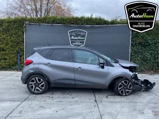 Dezmembrări autoturisme Renault Captur Captur (2R), SUV, 2013 1.2 TCE 16V EDC 2013/10