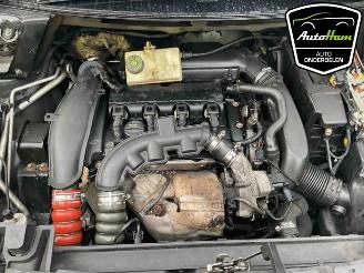Peugeot 5008 5008 I (0A/0E), MPV, 2009 / 2017 1.6 THP 16V picture 15