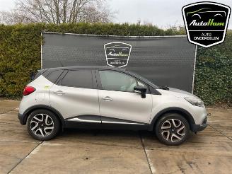 Vrakbiler auto Renault Captur Captur I (2R), SUV, 2013 0.9 Energy TCE 12V 2013/10