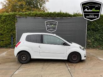 Schadeauto Renault Twingo Twingo II (CN), Hatchback 3-drs, 2007 / 2014 1.2 16V 2012/6