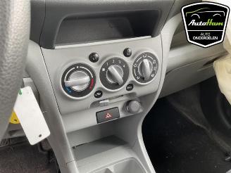 Suzuki Alto Alto, Hatchback 5-drs, 2009 1.0 12V picture 12