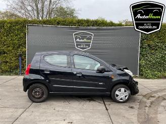 Coche siniestrado Suzuki Alto Alto, Hatchback 5-drs, 2009 1.0 12V 2011/5