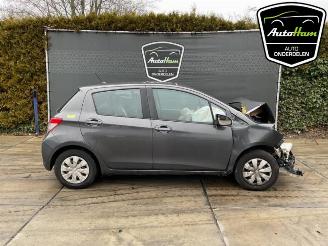Uttjänta bilar auto Toyota Yaris Yaris III (P13), Hatchback, 2010 / 2020 1.0 12V VVT-i 2013/7