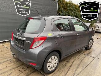 Toyota Yaris Yaris III (P13), Hatchback, 2010 / 2020 1.0 12V VVT-i picture 10