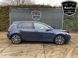 Vrakbiler auto Volkswagen Golf Golf VII (AUA), Hatchback, 2012 / 2021 1.2 TSI 16V 2014/2